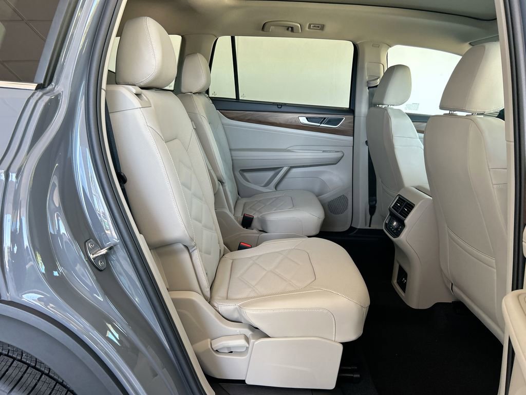 New 2026 Volkswagen Atlas SE image 39