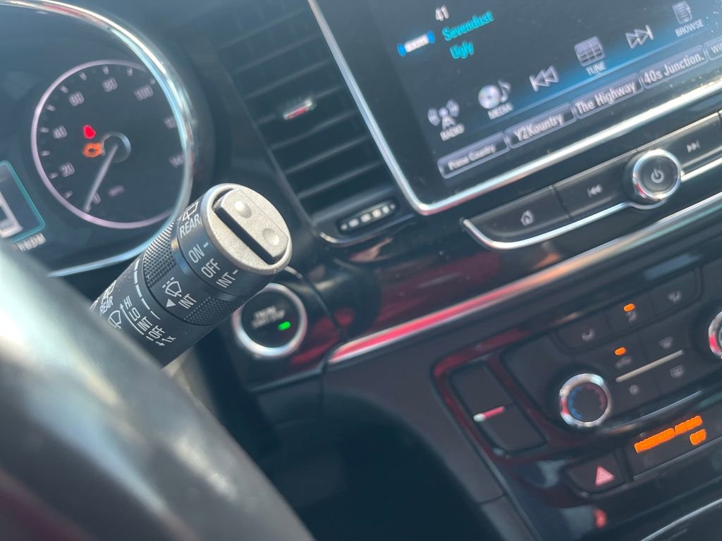 Used 2018 Buick Encore Preferred image 19