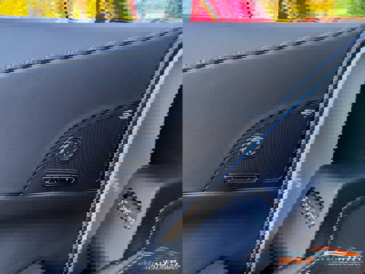 Used 2015 Chevrolet Corvette Z06 w/ 3LZ Preferred Equipment Group image 29