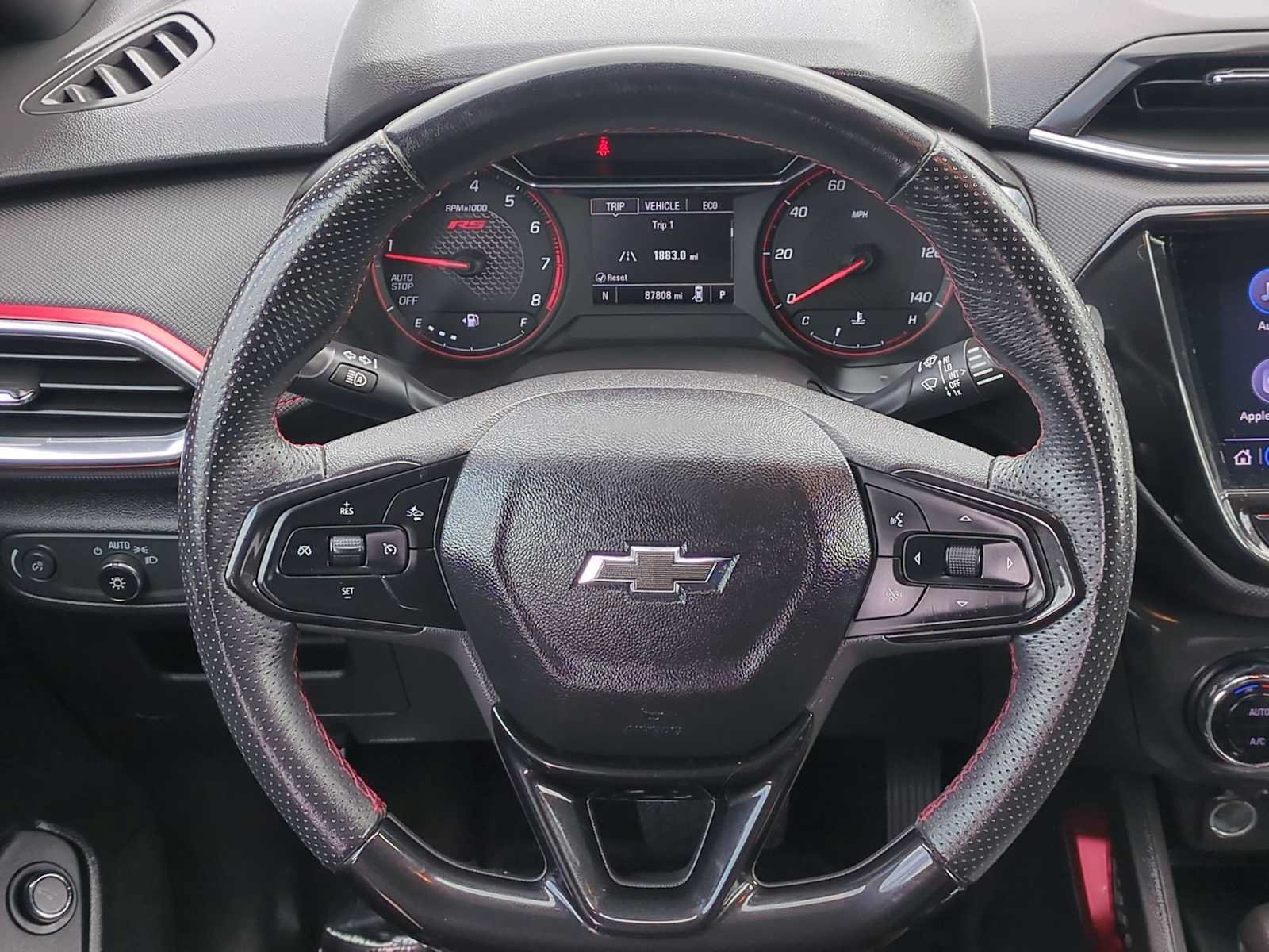 Used 2021 Chevrolet TrailBlazer RS w/ Sun and Liftgate Package image 14