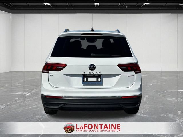 Used 2022 Volkswagen Tiguan SE image 4