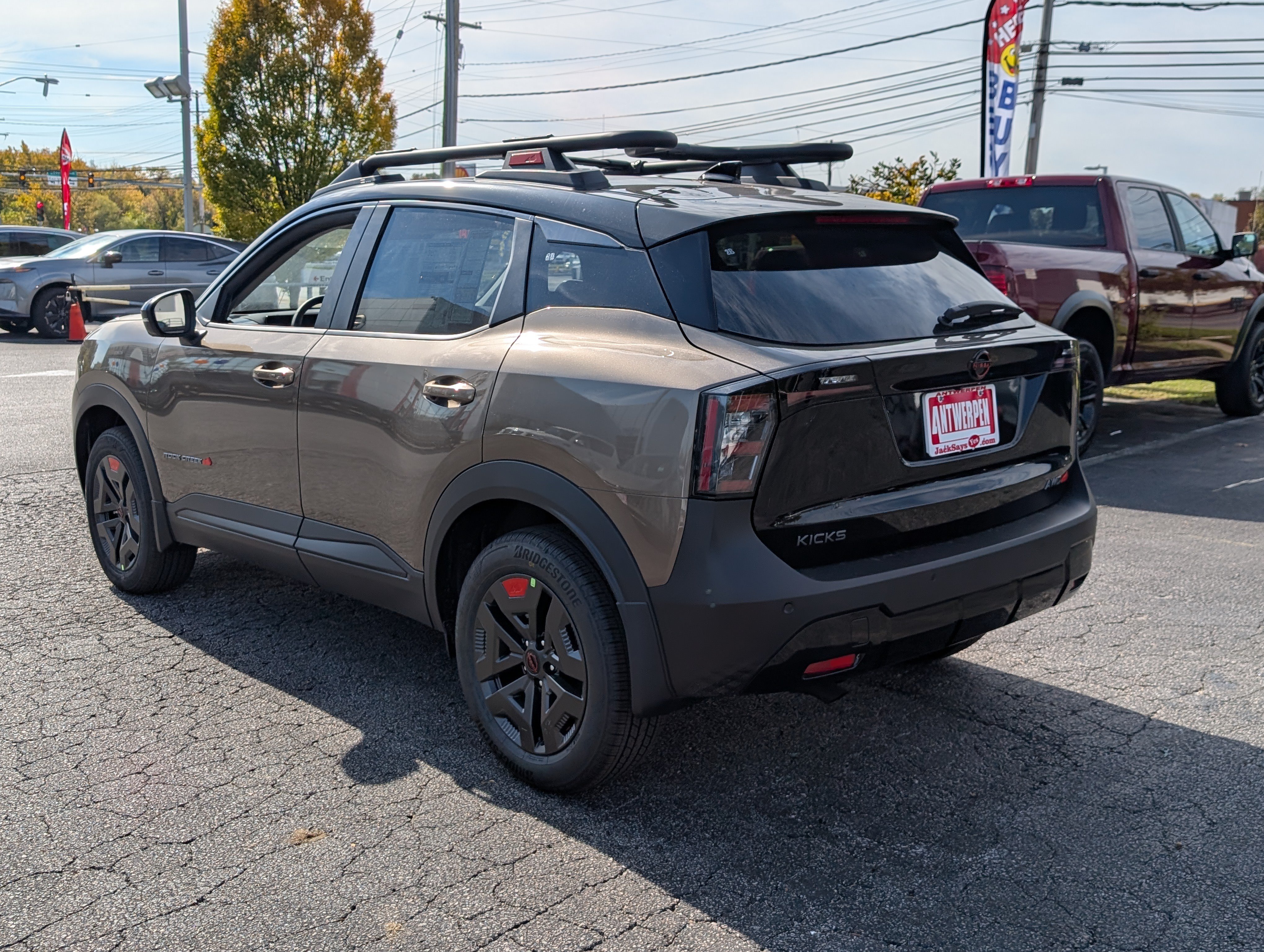 New 2027 Nissan Kicks SV AWD/4WD image 5