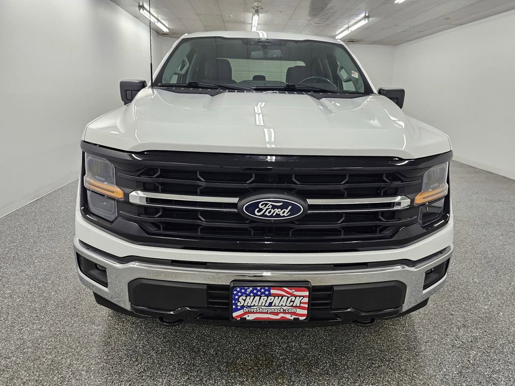 Used 2024 Ford F150 XLT AWD/4WD image 2