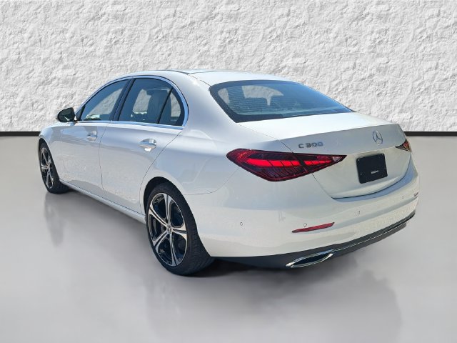 Used 2025 Mercedes-Benz C 300 Sedan image 5