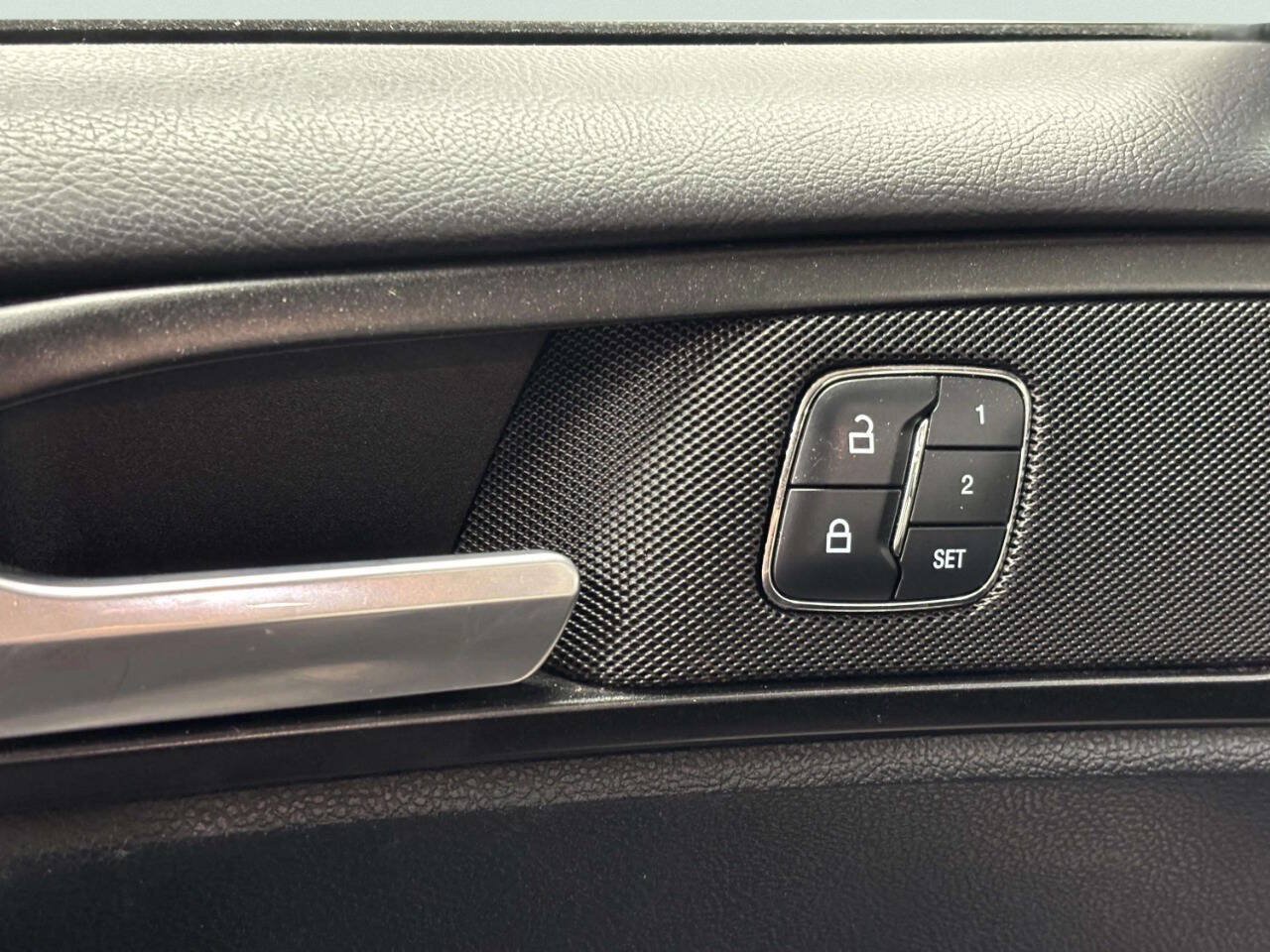 Used 2017 Ford Fusion Sport AWD/4WD image 32