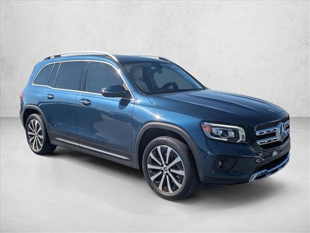 Used 2023 Mercedes-Benz GLB 250 image 3