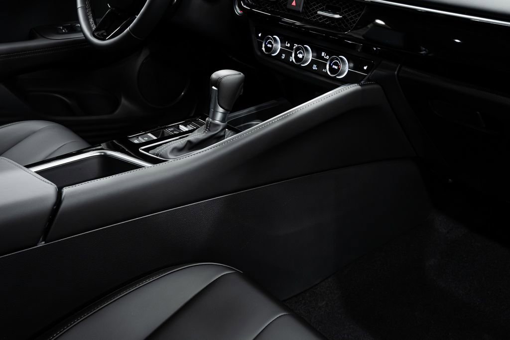 Certified 2025 Acura ADX FWD image 19