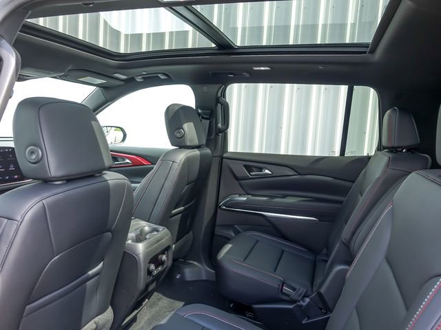 New 2026 Chevrolet Traverse Z71 w/ Driver Confidence Package AWD/4WD image 17