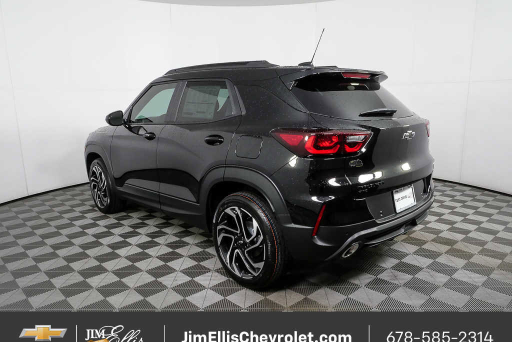 New 2026 Chevrolet TrailBlazer RS w/ Convenience Package AWD/4WD image 3