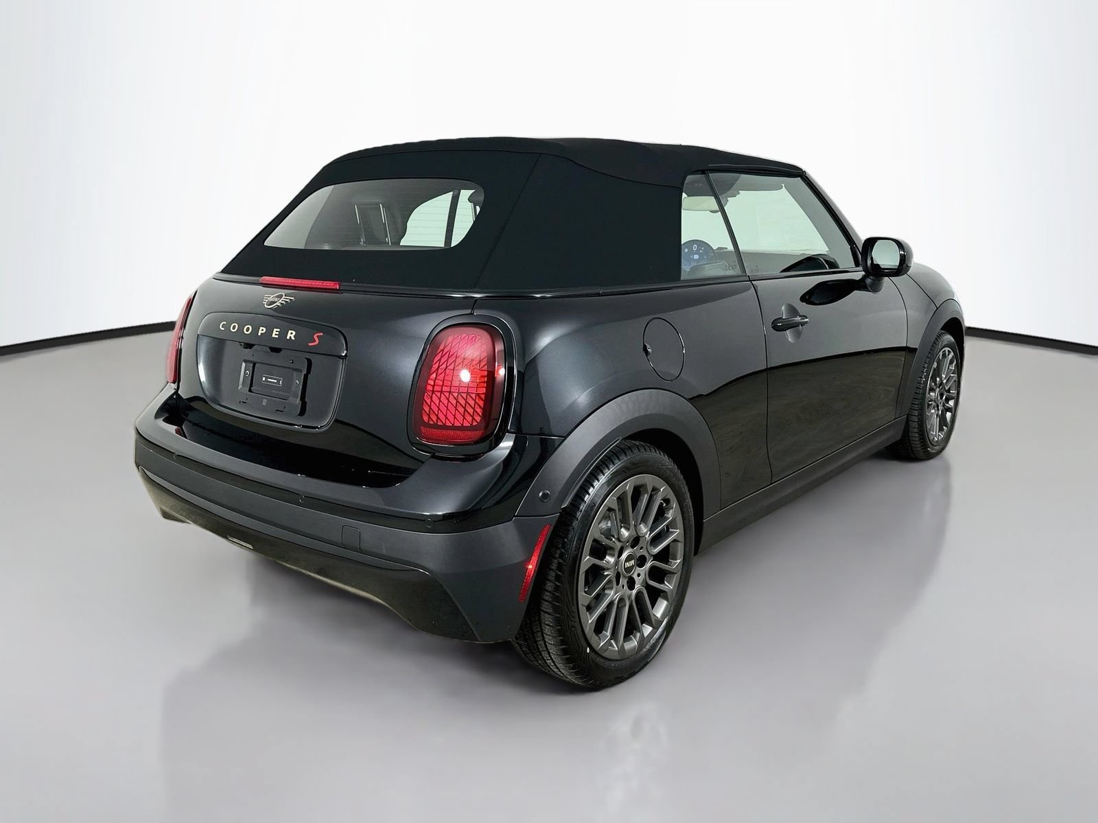 New 2026 MINI Cooper S FWD image 5