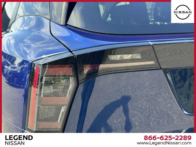 Certified 2025 Nissan Kicks SV AWD/4WD image 11