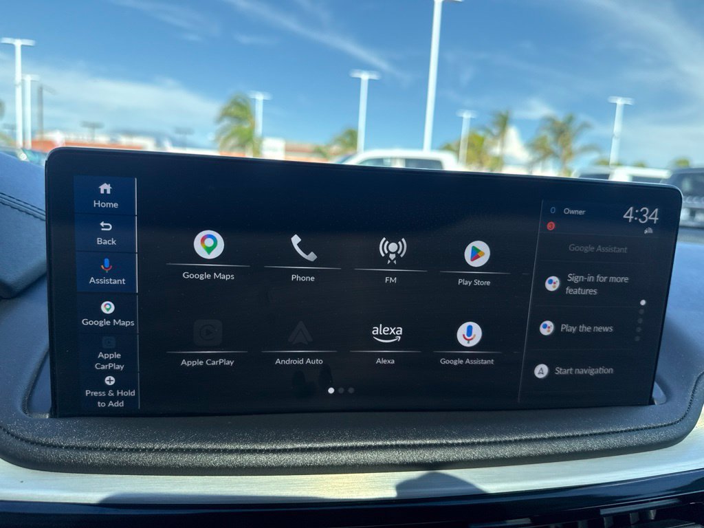 Used 2025 Acura MDX w/ Technology Package FWD image 18