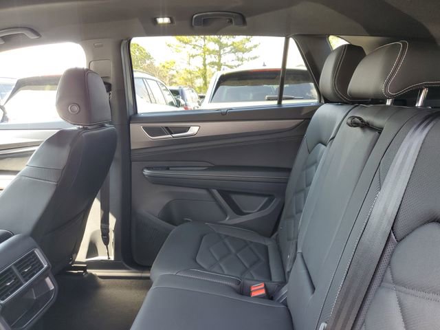 New 2026 Volkswagen Atlas Cross Sport SE FWD image 10