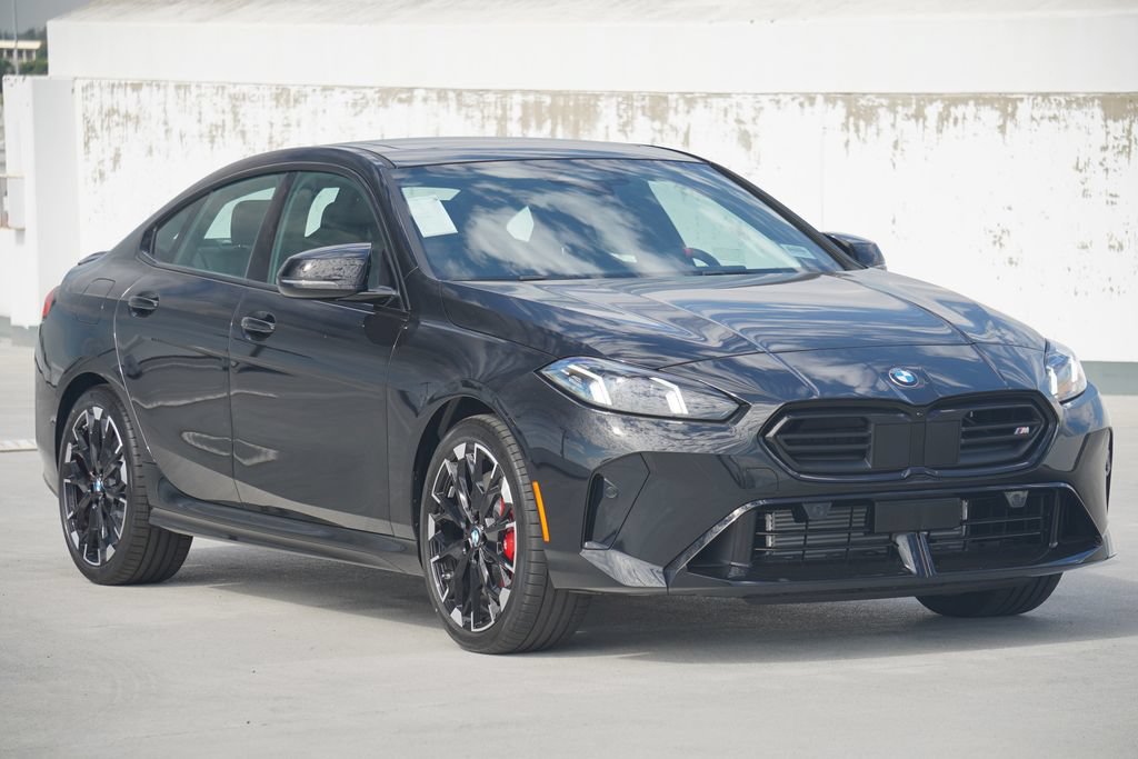 Used 2026 BMW M235i xDrive w/ Premium Package AWD/4WD image 3