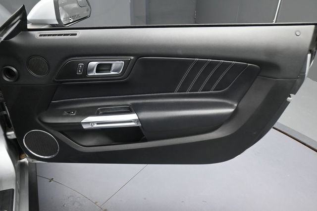 Used 2020 Ford Mustang Premium RWD image 20