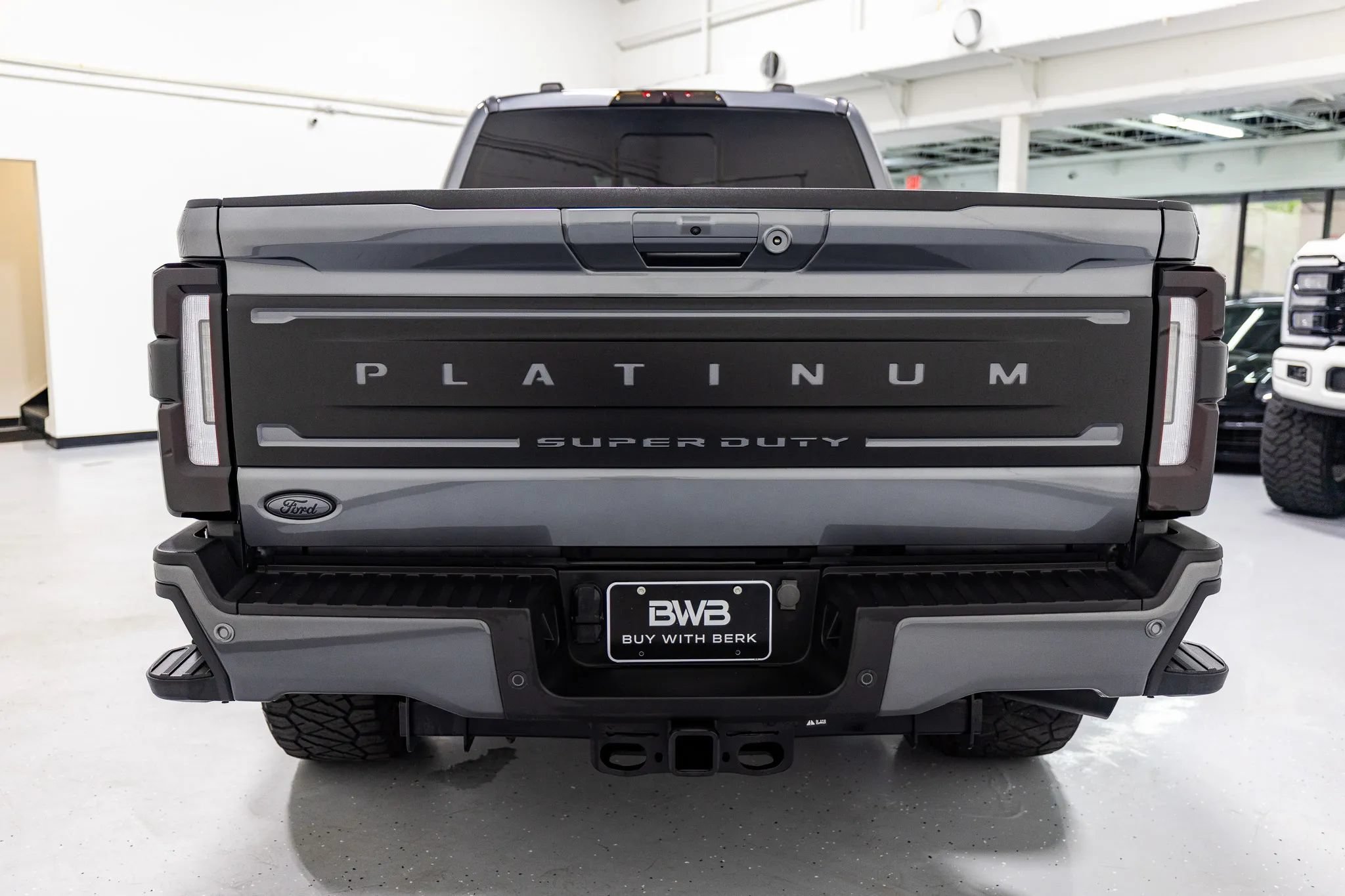 Used 2024 Ford F250 Platinum AWD/4WD image 19