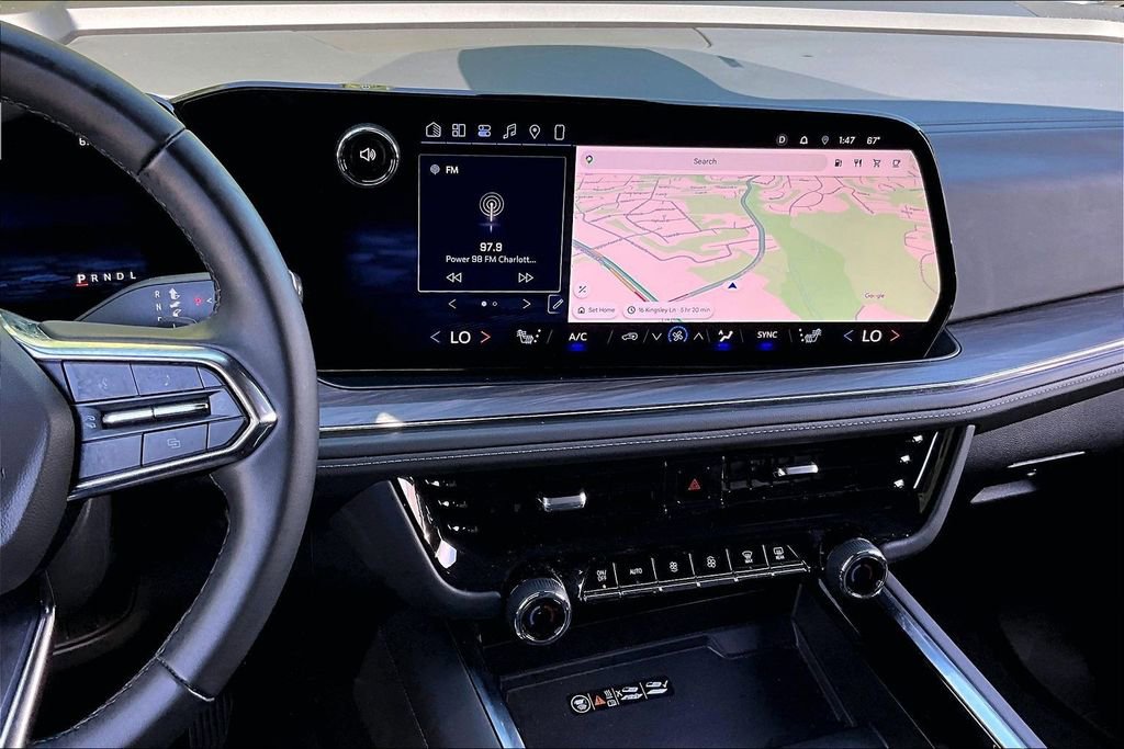Used 2025 Chevrolet Tahoe LT image 9