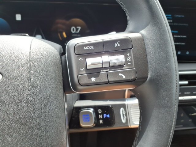 Used 2026 Hyundai Palisade Calligraphy FWD image 23