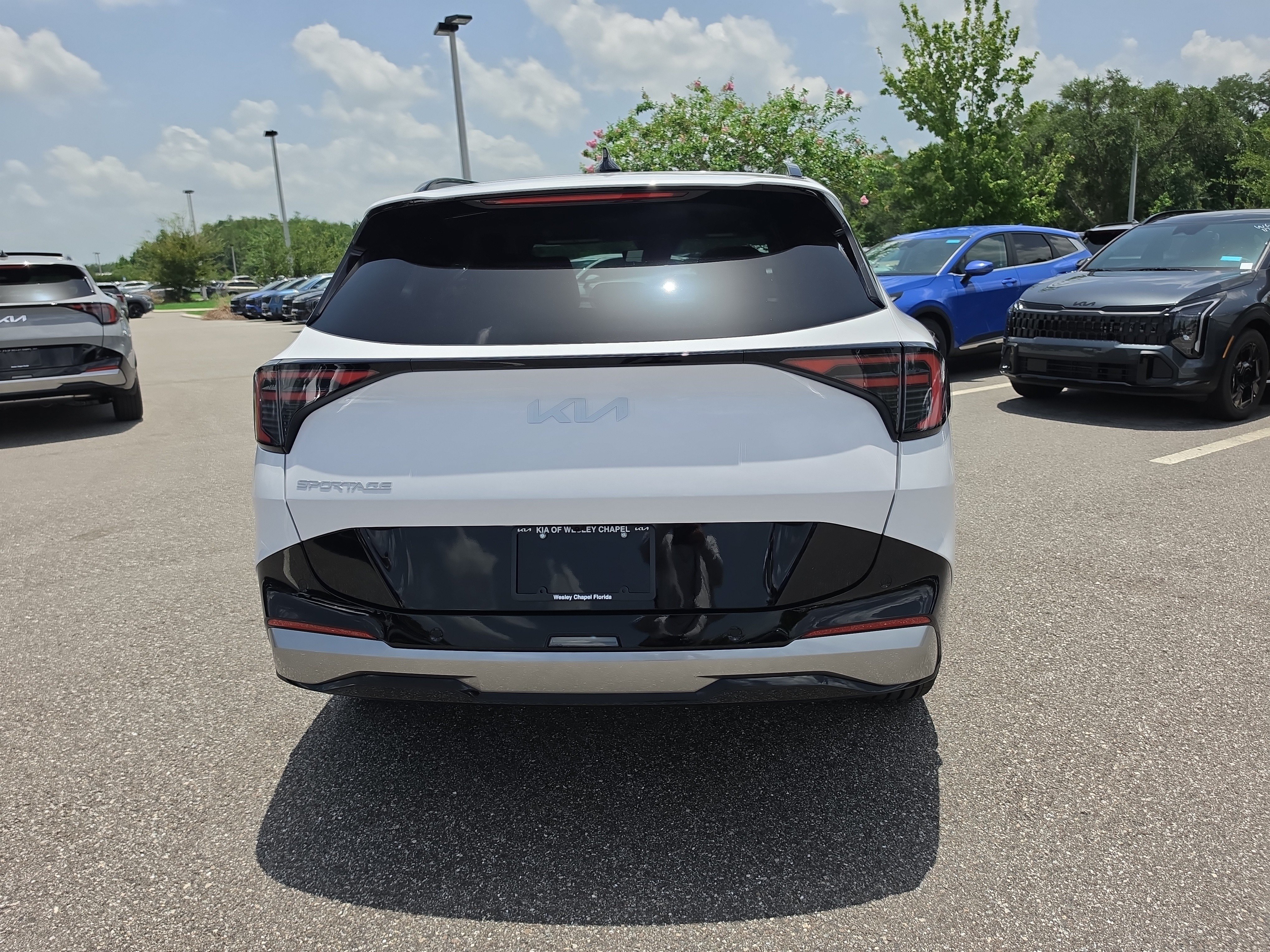 New 2026 Kia Sportage SX FWD image 7