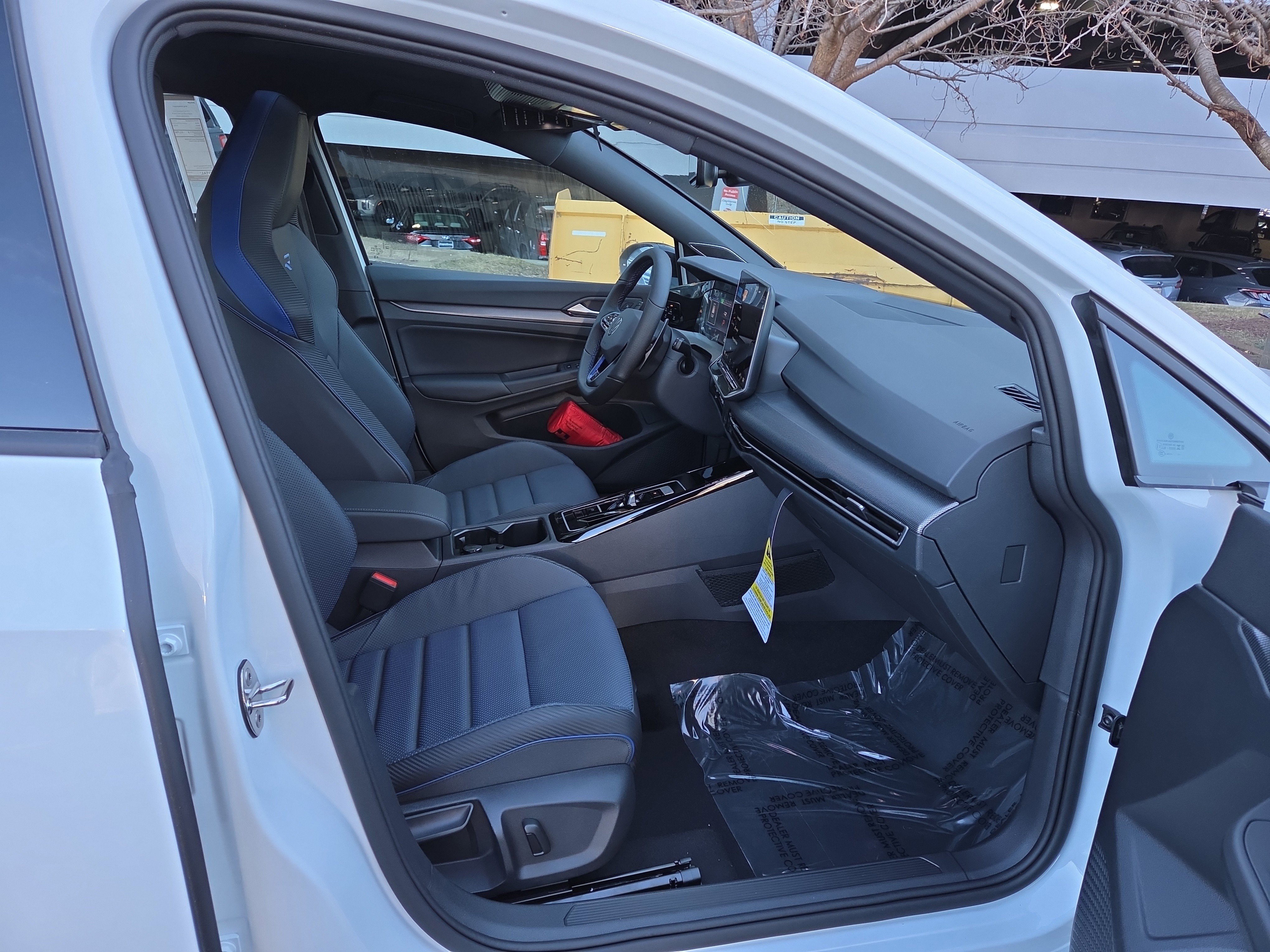 New 2026 Volkswagen Golf image 28