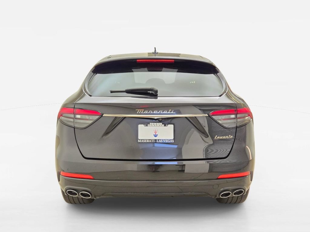 Certified 2024 Maserati Levante GT Ultima AWD/4WD image 10
