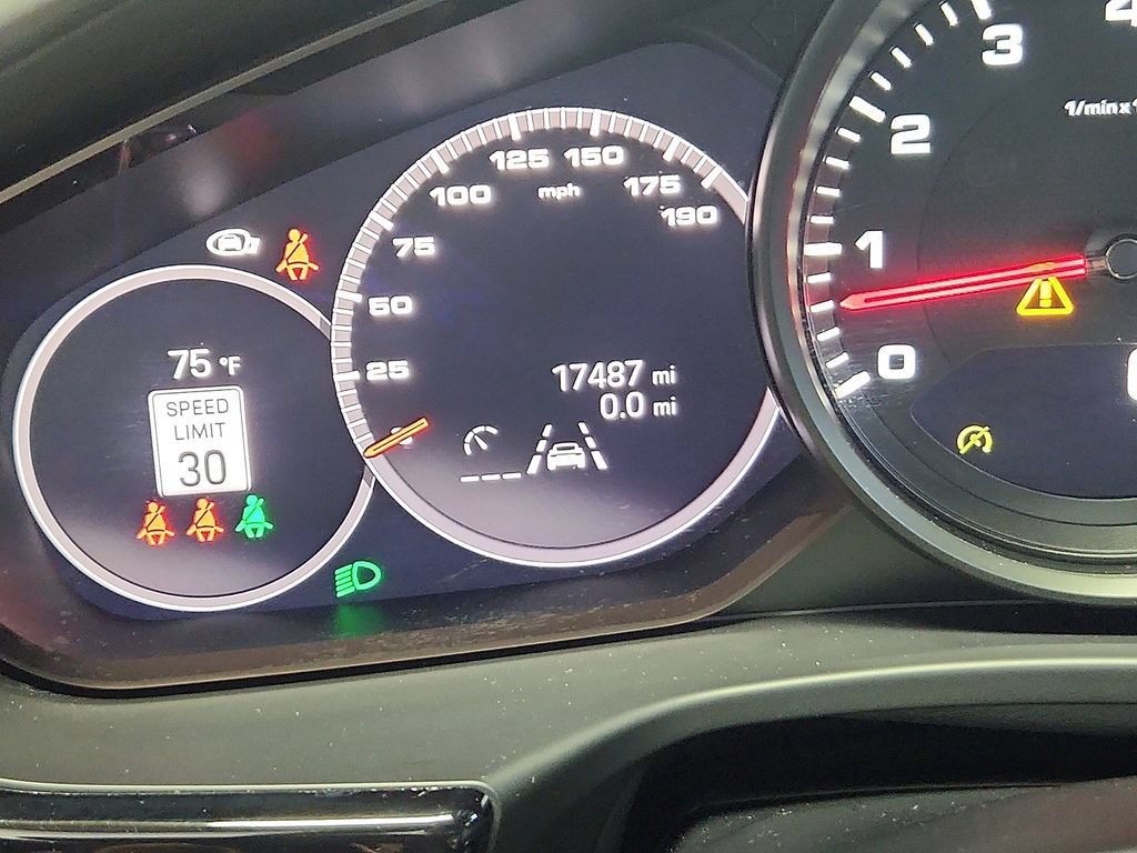 Certified 2023 Porsche Panamera image 20
