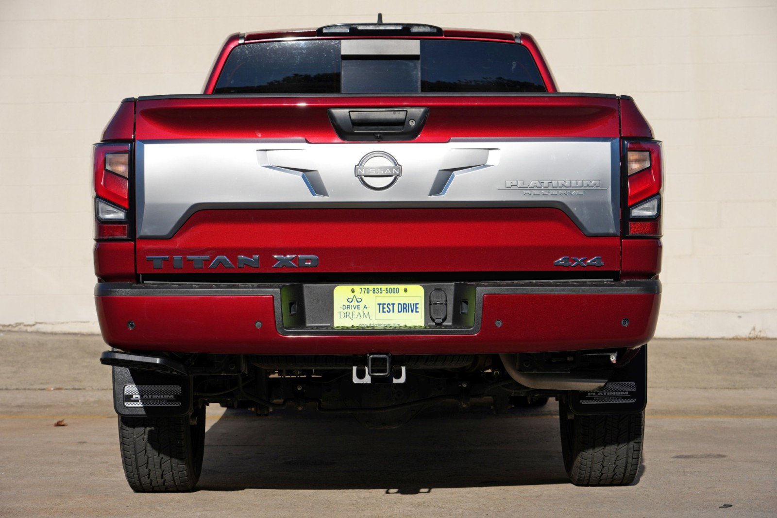 Used 2023 Nissan Titan Platinum Reserve w/ Moonroof Package AWD/4WD image 11