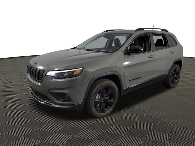 Used 2023 Jeep Cherokee Altitude Lux w/ Lux Elite Package AWD/4WD image 3
