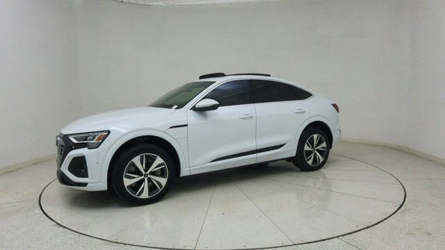 Used 2024 Audi Q8 e-tron Premium Plus w/ Premium Plus Package image 66