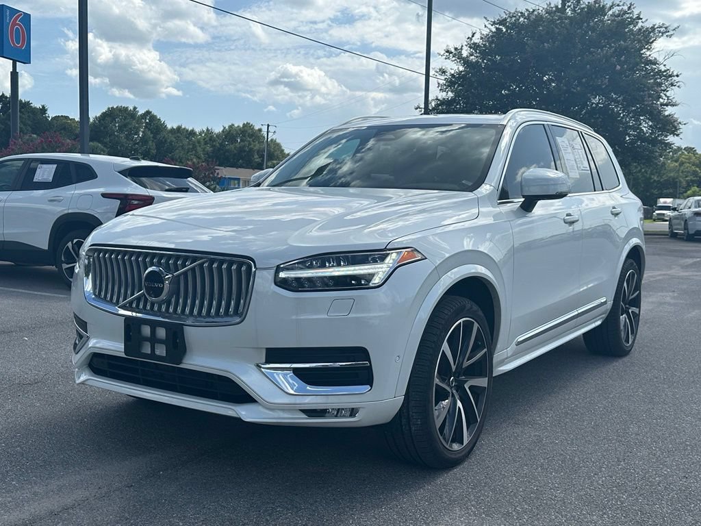 Used 2024 Volvo XC90 B6 Plus w/ Protection Package Premier AWD/4WD image 1