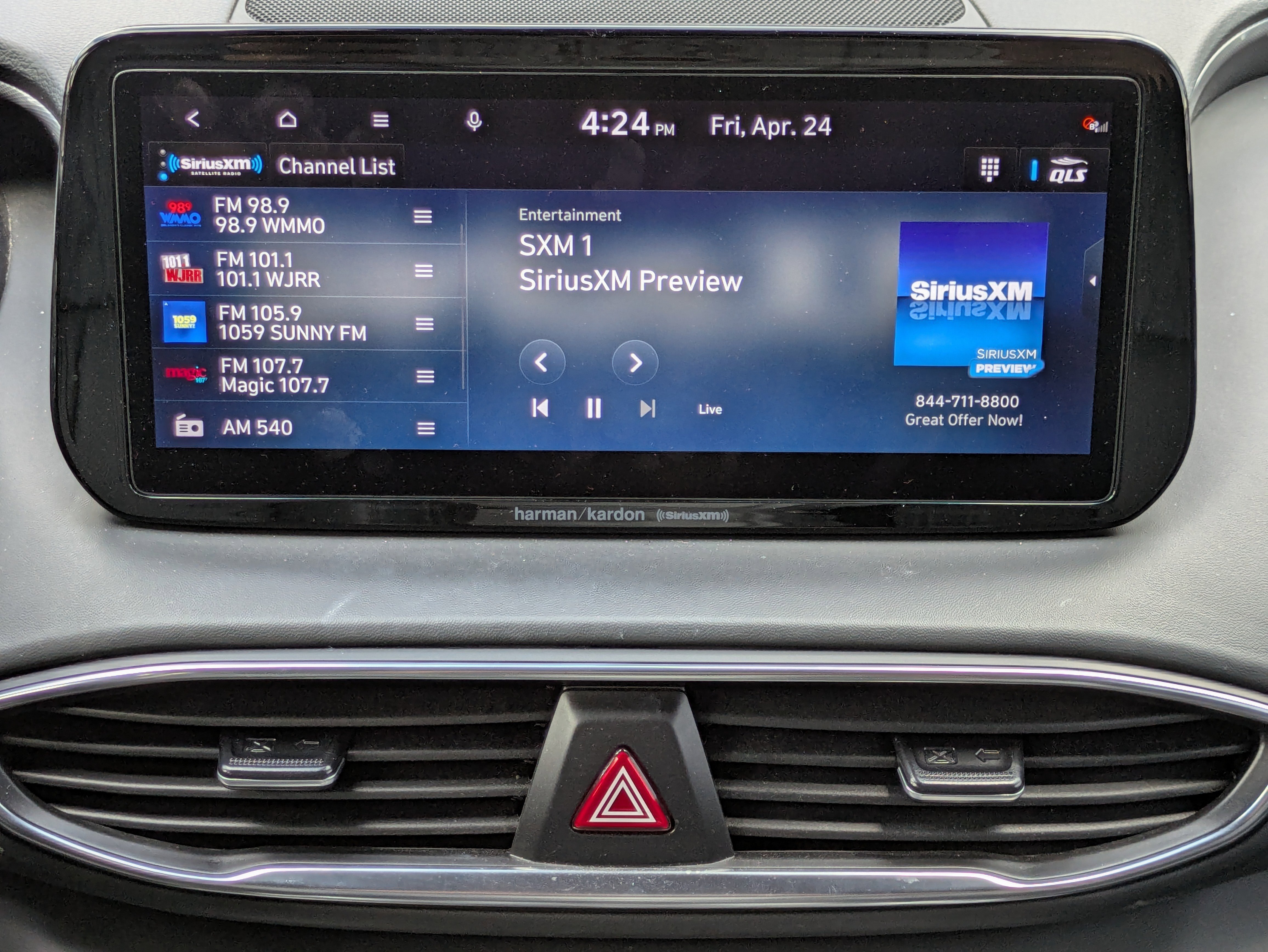 Used 2023 Hyundai Santa Fe Calligraphy AWD/4WD image 16