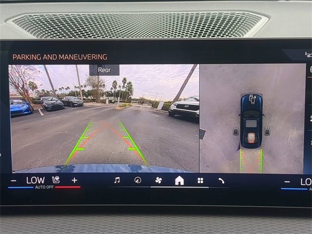 Used 2025 BMW 330i Sedan image 24