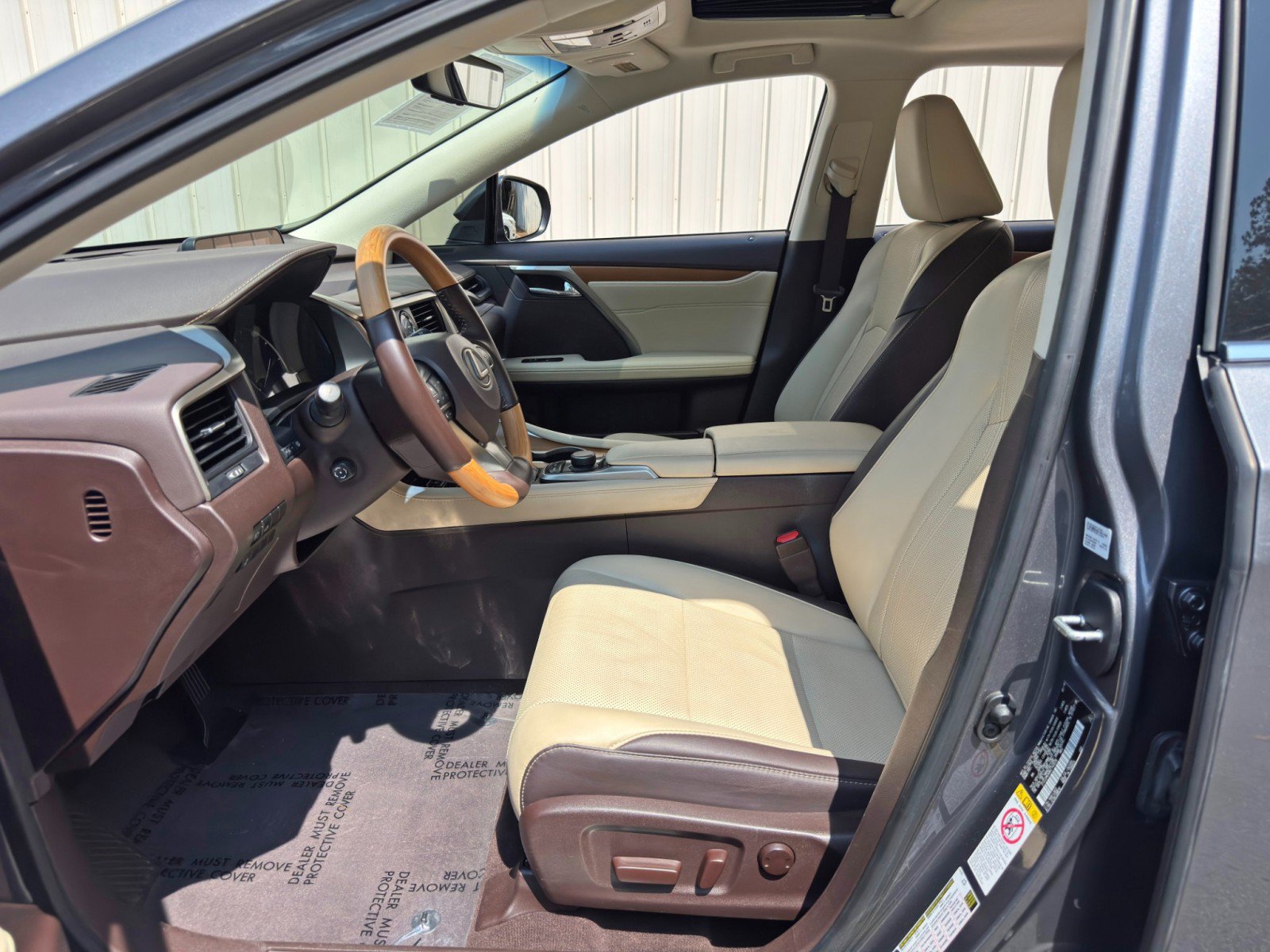 Used 2019 Lexus RX 350 FWD w/ Premium Package image 16