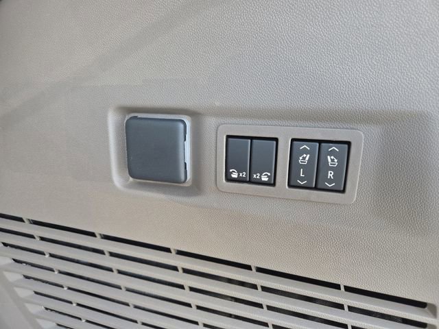 New 2026 GMC Yukon Denali w/ Denali Reserve Package image 20