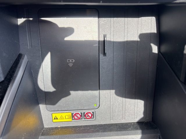 Used 2025 Toyota Tundra Limited image 30