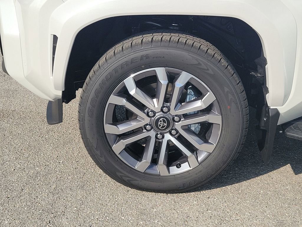 New 2025 Toyota 4Runner Limited image 17