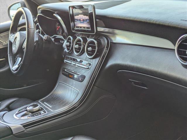 Used 2019 Mercedes-Benz GLC 300 image 20