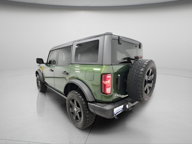 Used 2022 Ford Bronco Black Diamond image 9
