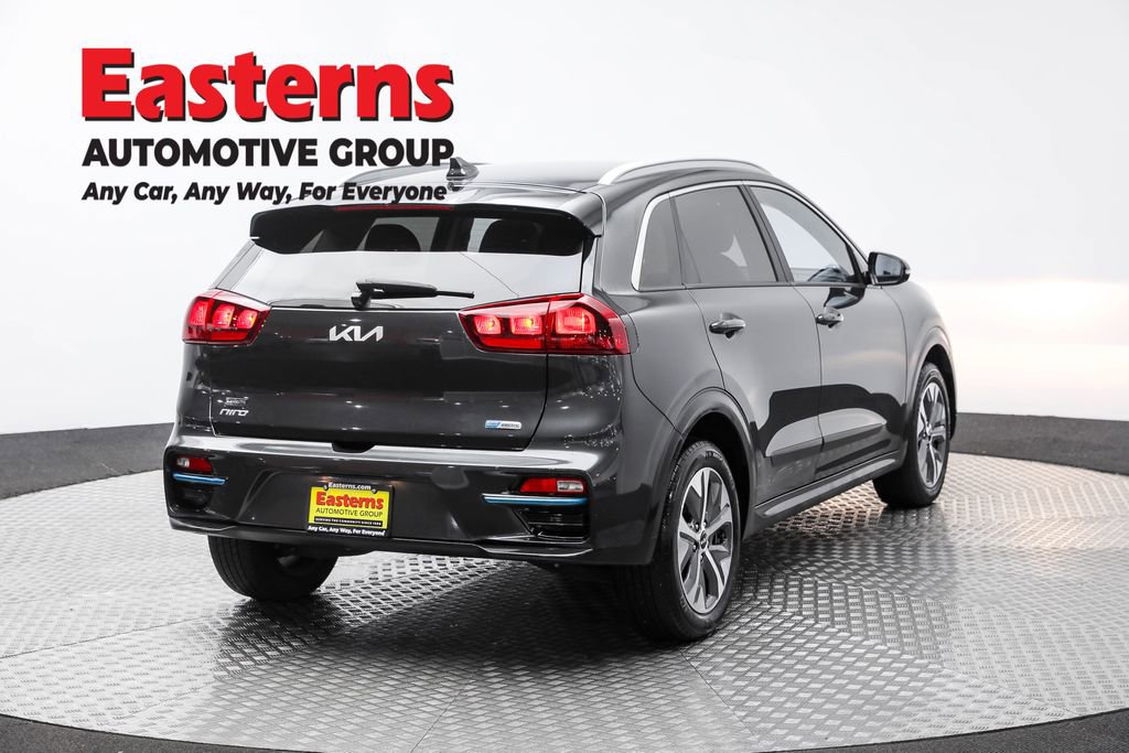 Used 2022 Kia Niro EX w/ Cold Weather Package image 5