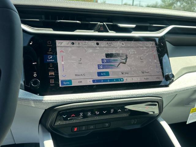 New 2026 Jeep Cherokee Laredo AWD/4WD image 18