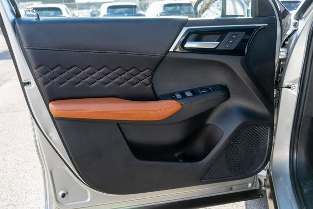 Used 2022 Mitsubishi Outlander SEL image 20