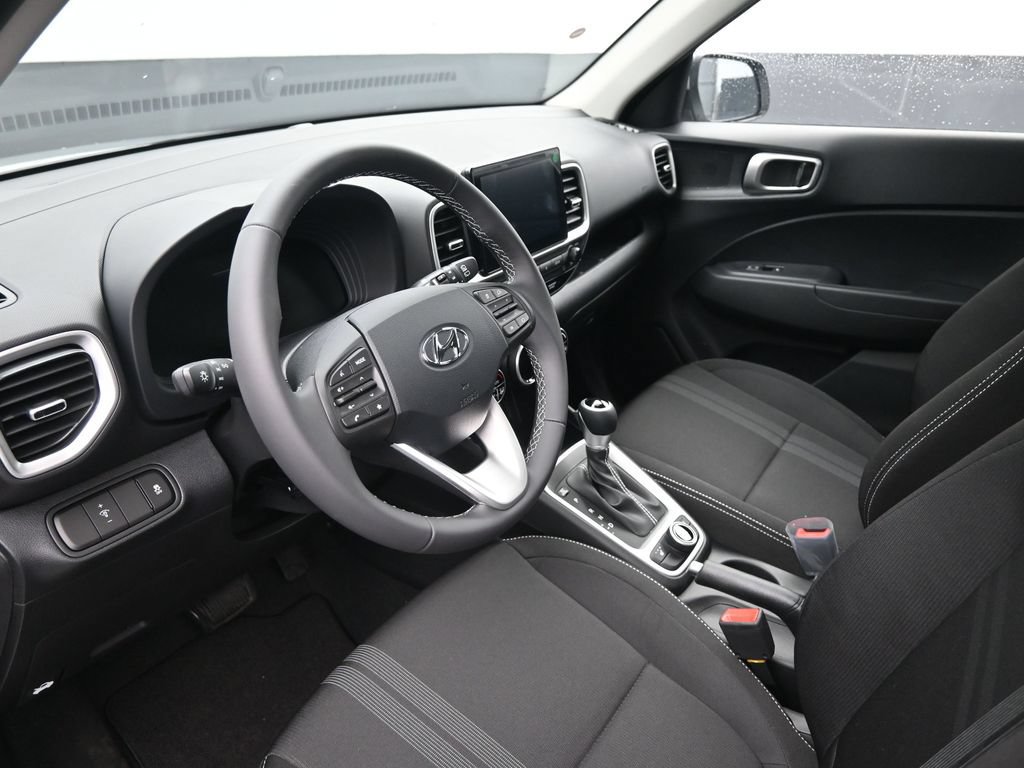 New 2026 Hyundai Venue SEL FWD image 19
