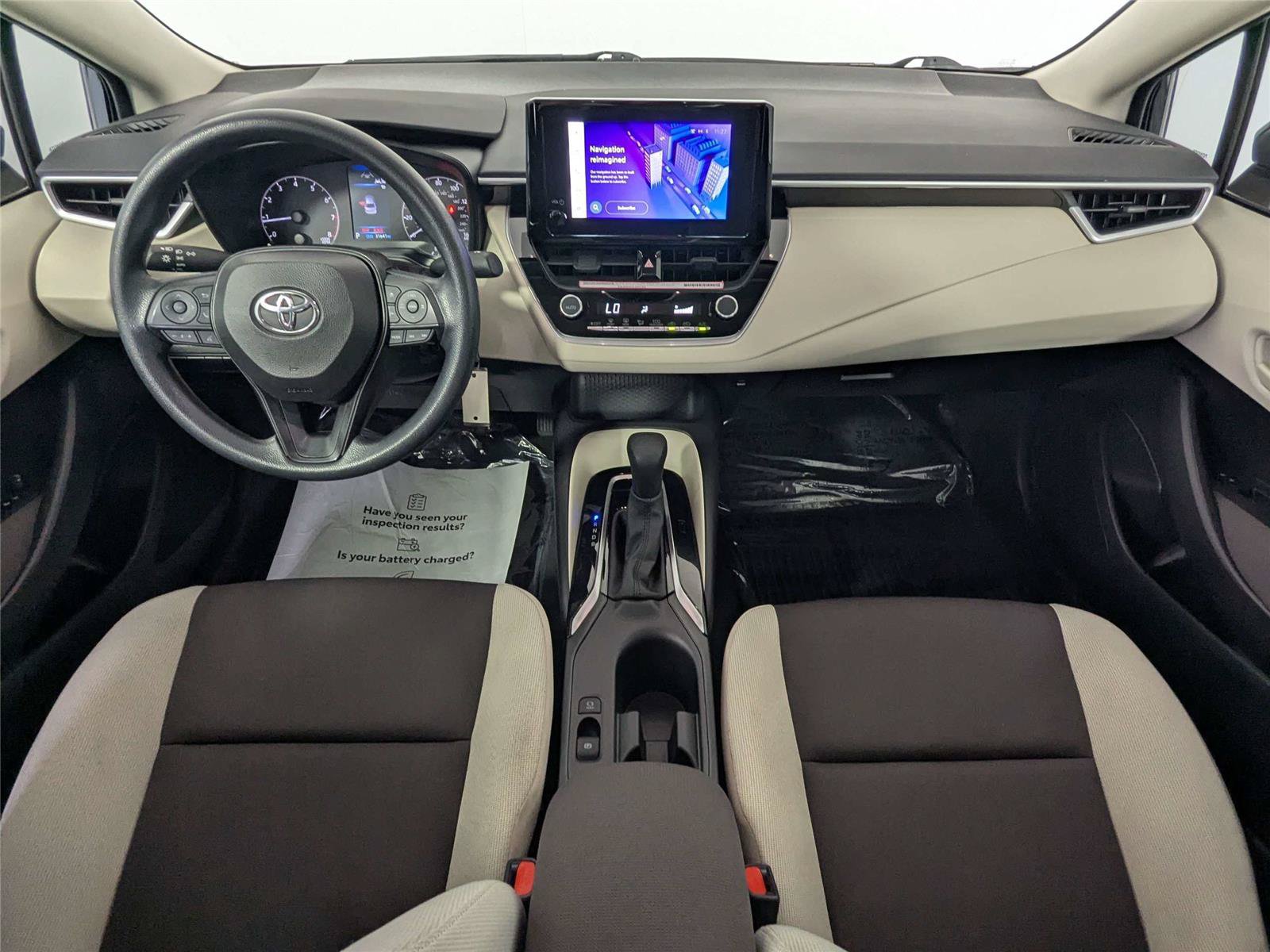 Certified 2023 Toyota Corolla LE FWD image 33