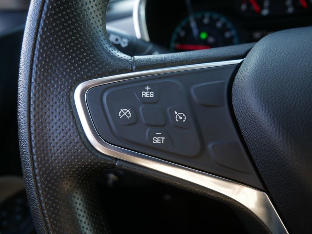 Used 2019 Chevrolet Equinox LS image 19