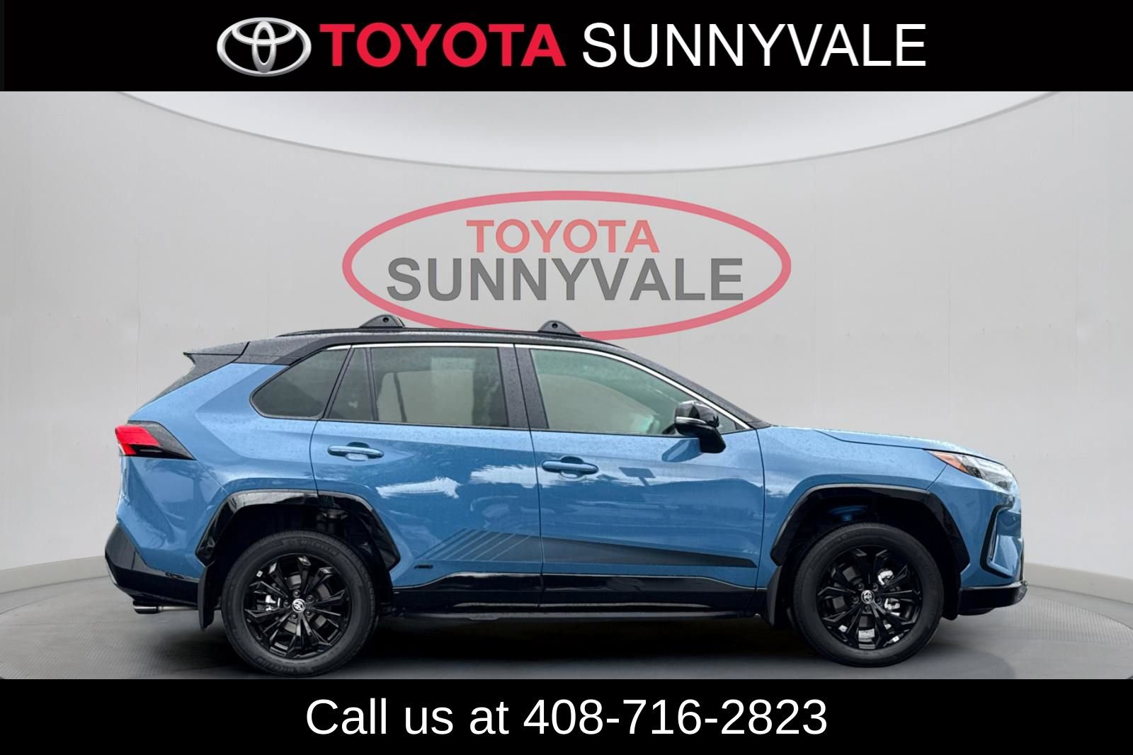 Certified 2025 Toyota RAV4 XSE w/ Advanced Technology Package AWD/4WD image 10