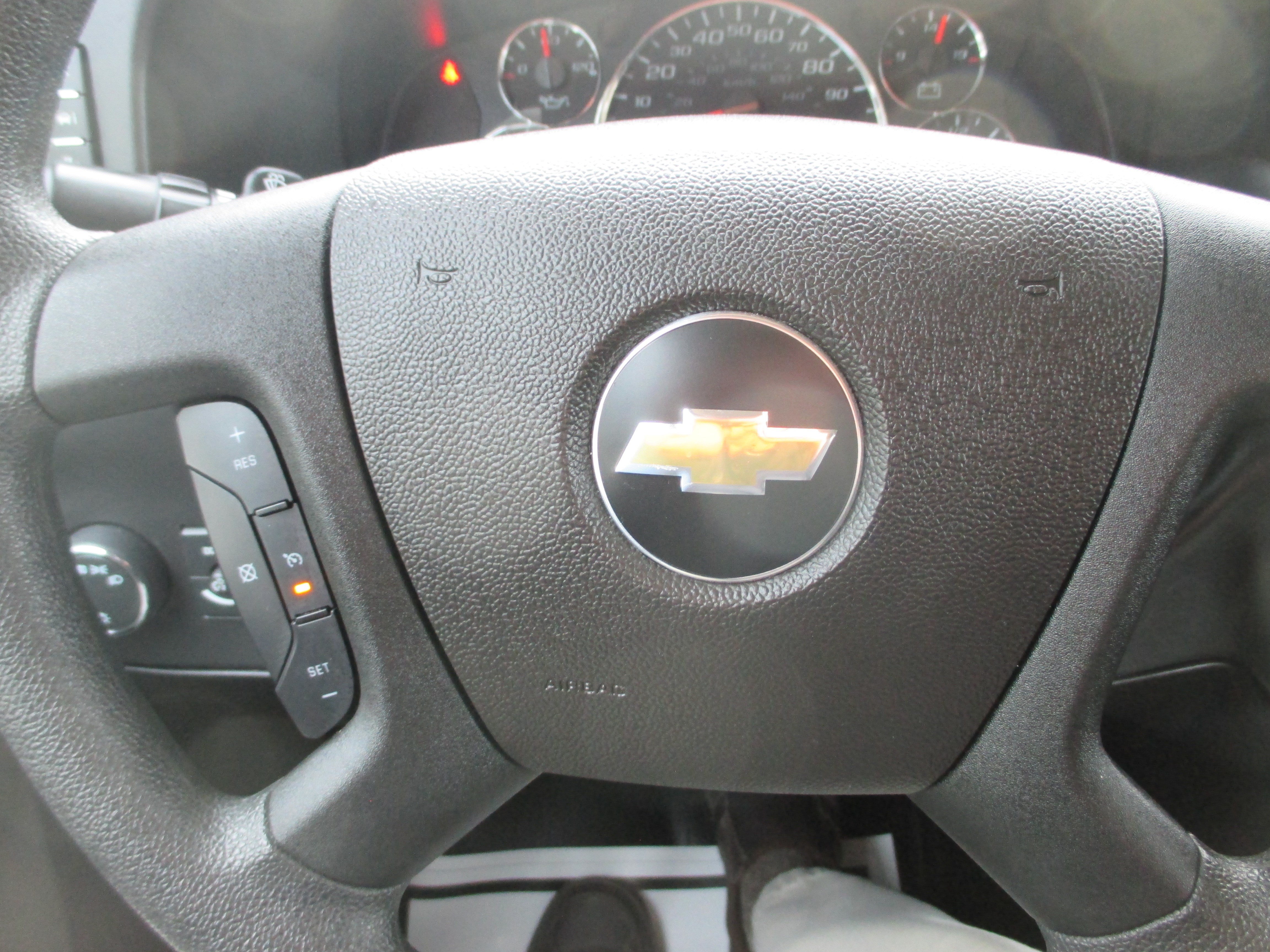 Used 2025 Chevrolet Express 3500 LS RWD image 15