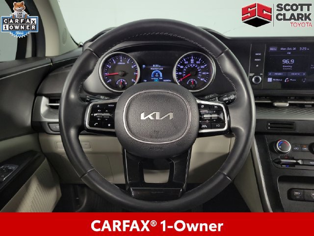 Used 2022 Kia Carnival LX FWD image 22