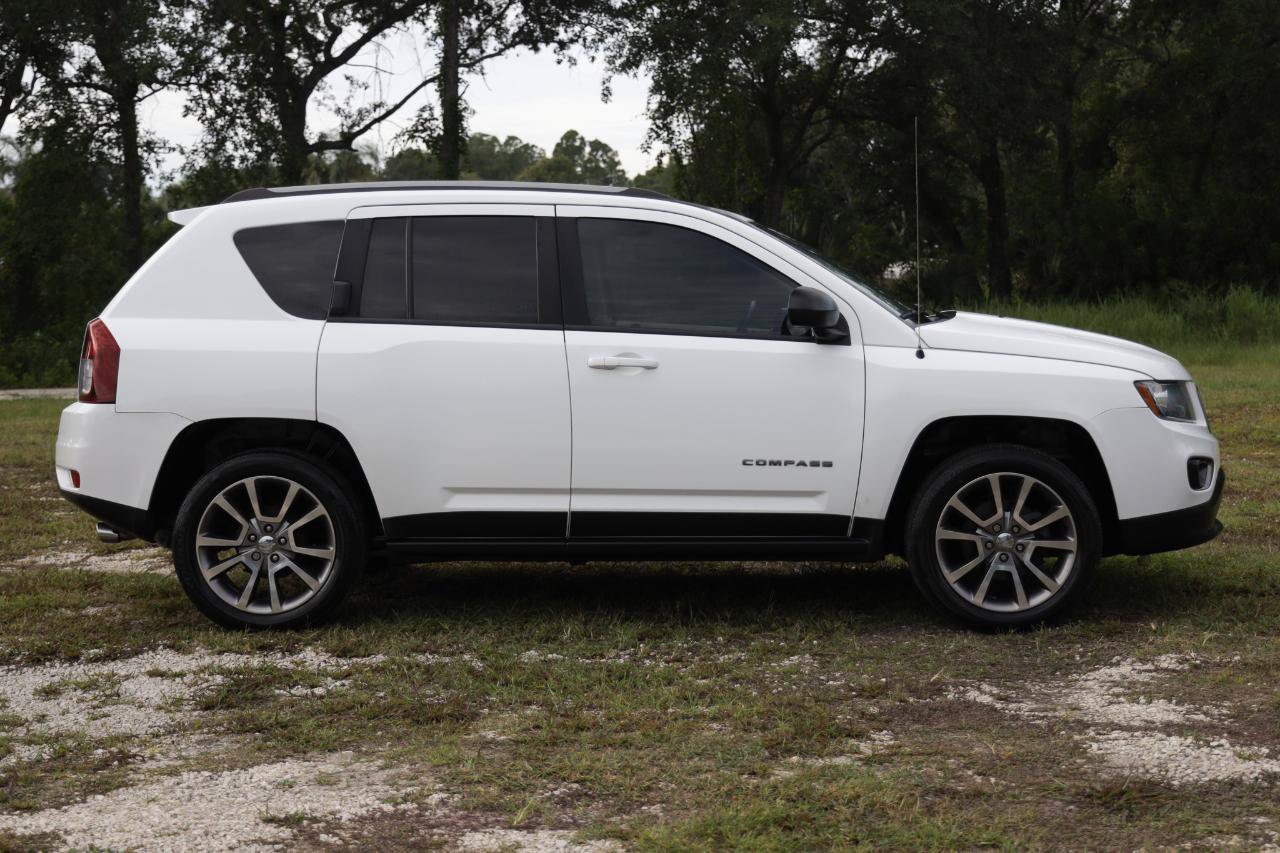 Used 2016 Jeep Compass Sport w/ Power Value Group FWD image 13