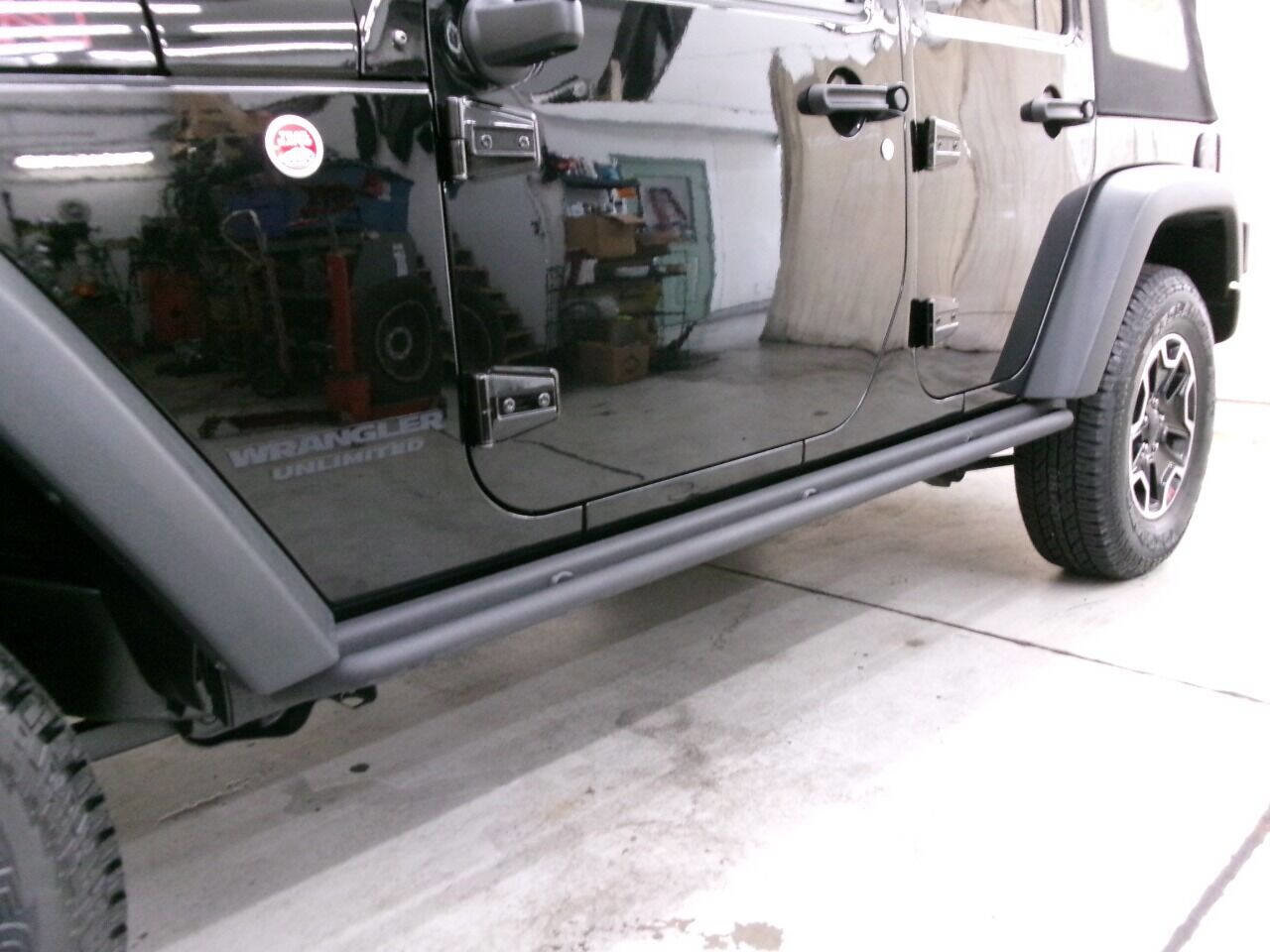 Used 2016 Jeep Wrangler Unlimited Rubicon image 4