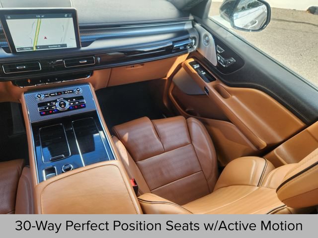 Certified 2023 Lincoln Aviator Black Label w/ Dynamic Handling Package AWD/4WD image 15